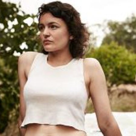 Hannah Monson in Glitch